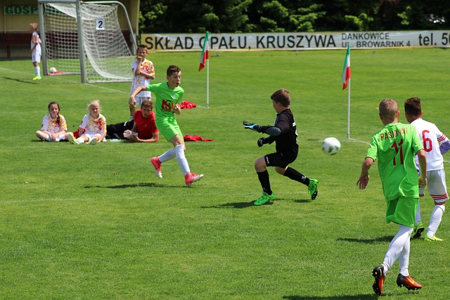 当代青年消 当代青年消