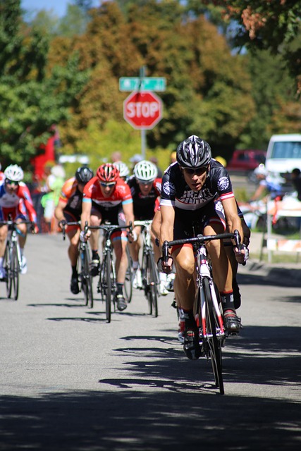 横亘着无数 横亘着无数